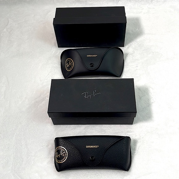 NWT Ray Ban glasses case with a box - Picture 2 of 9